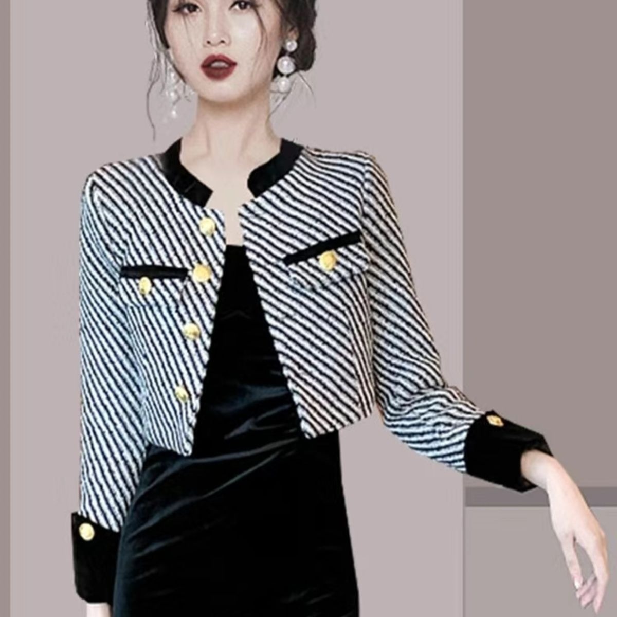 Damskie kardigany 2025, moda k – Crew Clothing Summer Jacket recenzja i cena